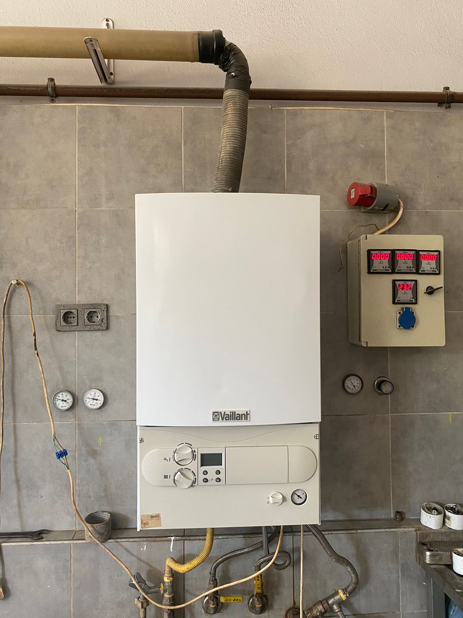 VAİLLANT VUV KOMBİ