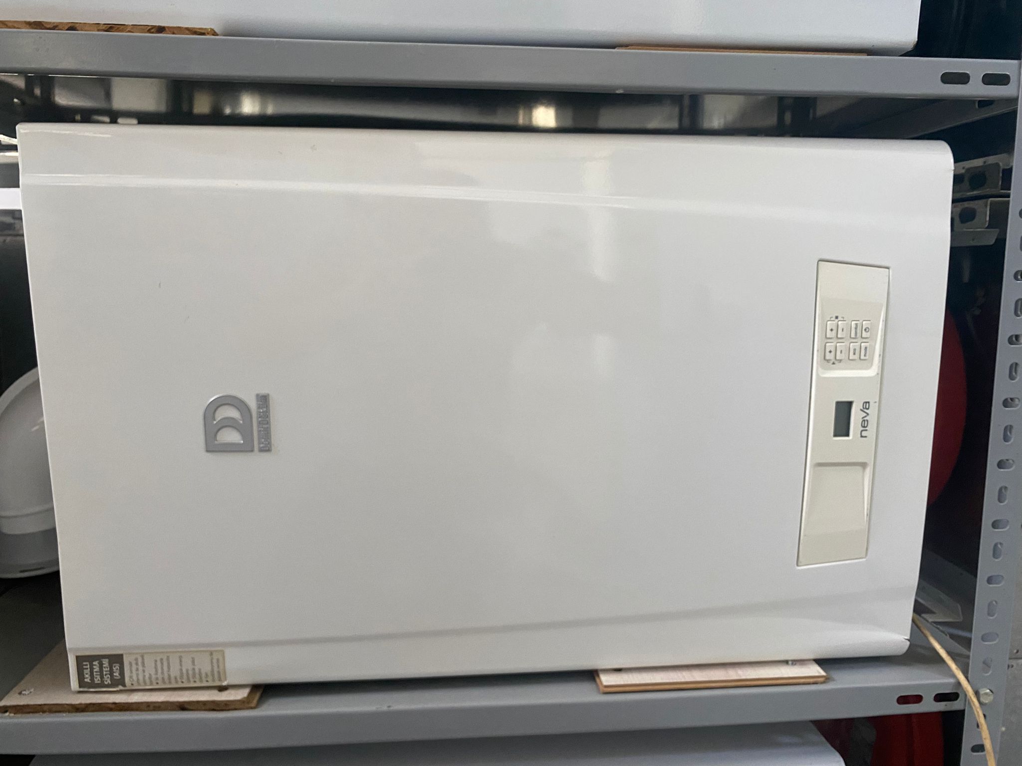 DEMİRDÖKÜM NEVA KOMBİ